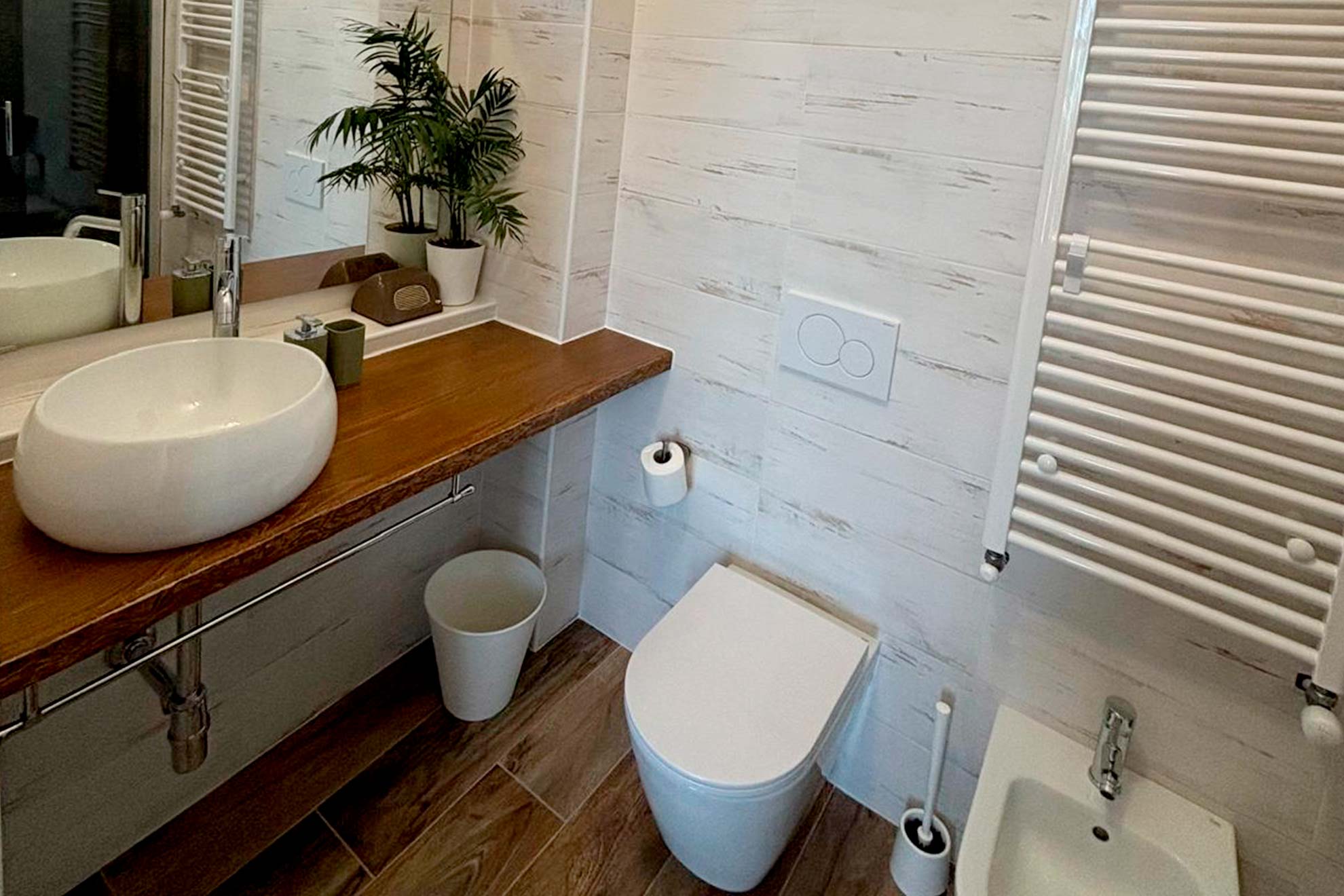 BAGNO CON DOCCIA 1